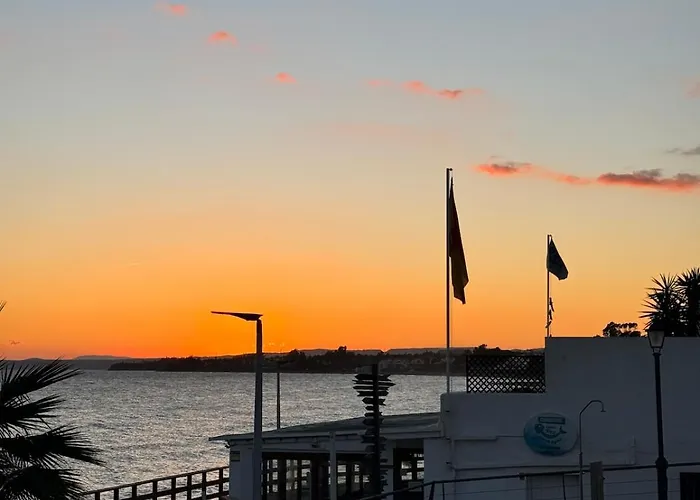 Azul On The New Golden Mile 1min Walk From By Allstay *