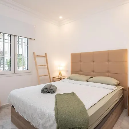 公寓 Azul On The New Golden Mile 1min Walk From By Allstay 埃斯特波纳