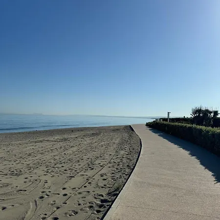 公寓 Azul On The New Golden Mile 1min Walk From By Allstay *