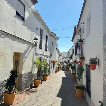 Apartment Azul On The New Golden Mile 1min Walk From By Allstay