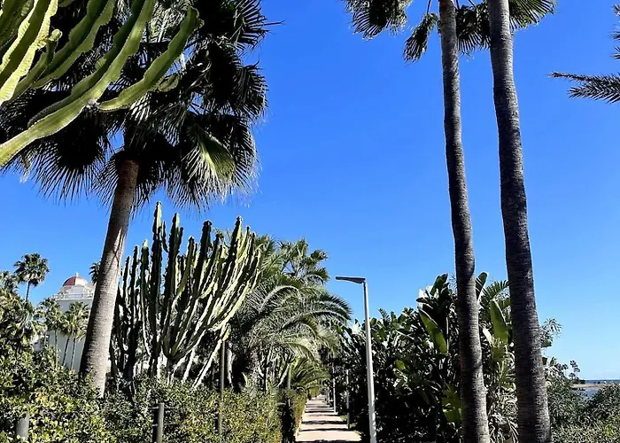 Azul On The New Golden Mile 1min Walk From By Allstay Apartment *