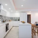 Azul On The New Golden Mile 1min Walk From By Allstay Appartement *